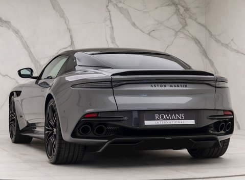 Aston Martin DBS Superleggera 3