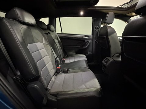 Volkswagen Tiguan Allspace ALLSPACE R-LINE TECH 1.5 TSI EVO 150 DSG AUTOMATIC 7 SEATER 18