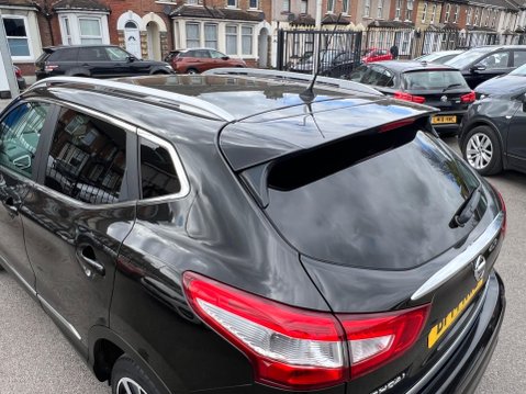 Nissan Qashqai 1.6 dCi Tekna XTRON 2WD Euro 5 (s/s) 5dr 17