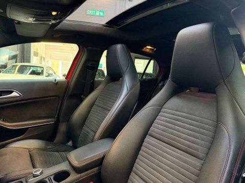 Mercedes-Benz GLA 2.1 GLA 220 D 4Matic AMG Line Premium+ Auto 4WD 5dr 60