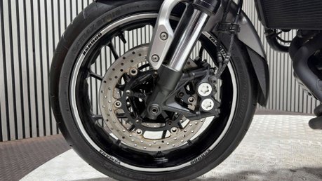Yamaha XSR900 HERITAGE MT09 2016 ONLY 19K STUNNING MODERN RETRO 900CC 16