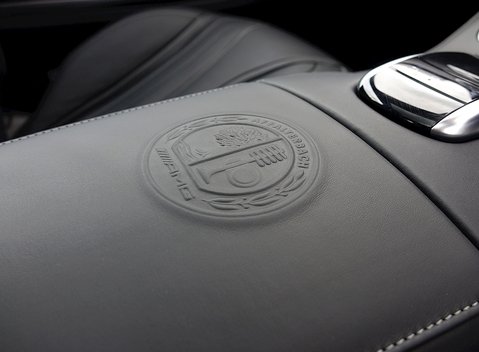 Mercedes-Benz S Class S63 Coupe 26