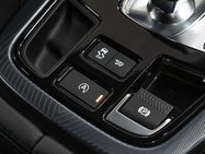 Jaguar F-Type 2.0i GPF R-Dynamic Coupe 2dr Petrol Auto Euro 6 (s/s) (300 ps) 19