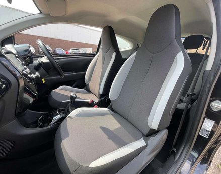 Toyota Aygo 1.0 Aygo X-Clusiv VVT-I 3dr 41