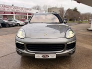 Porsche Cayenne D V6 TIPTRONIC S 10