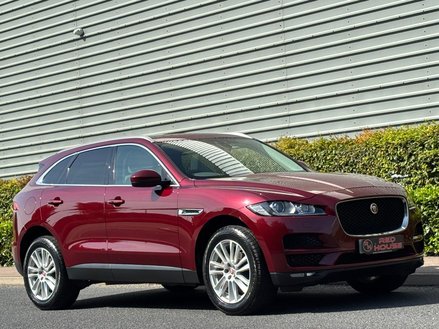Jaguar F-Pace PORTFOLIO AWD