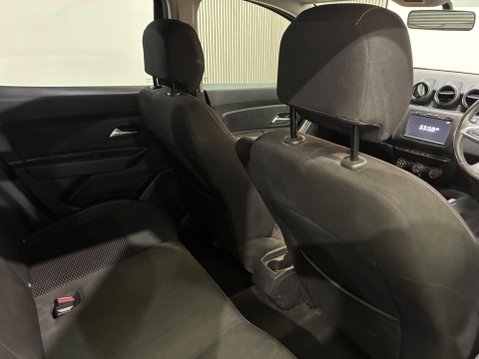 Dacia Duster 1.0 TCe Comfort Euro 6 (s/s) 5dr 24