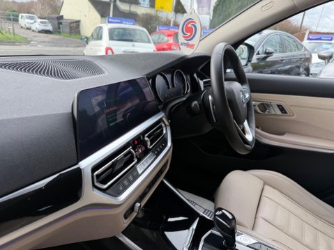 BMW 3 Series 2.0 320d Sport Touring Auto Euro 6 (s/s) 5dr 19