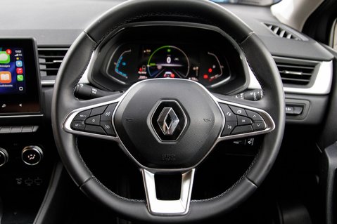 Renault Captur TECHNO E-TECH 20