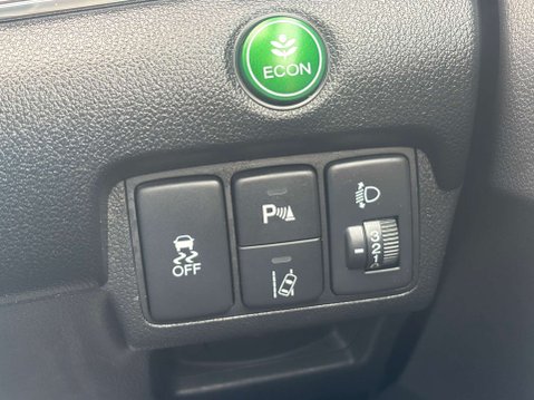 Honda CR-V 1.6 i-DTEC Black Edition SUV 5dr Diesel Manual 4WD Euro 6 (s/s) (160 ps) 39