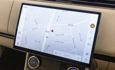 Land Rover Range Rover P400 HSE 19