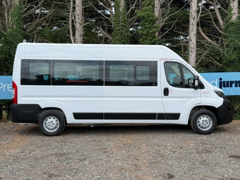 Peugeot Boxer 2.2 L3H2 15-seat Non-D1 3500kg minibus w/ AC & parking sensors. ULEZ Euro 6 9