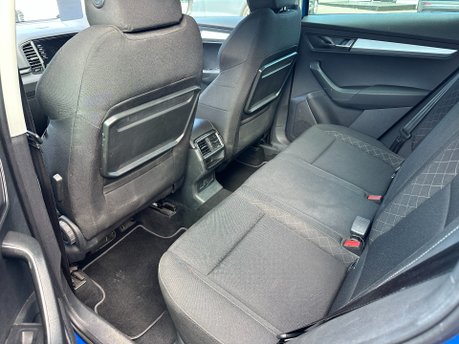 Skoda Karoq 1.0 SE NAV PLUS 5 Dr 19