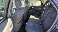 Ford Focus 1.6 Zetec Hatchback 5dr Petrol Manual Euro 5 (125 ps) 19