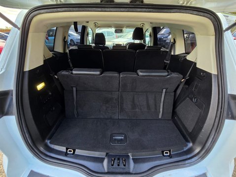 Ford S-Max ZETEC 26