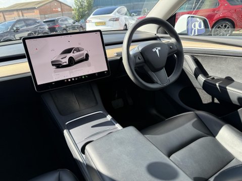 Tesla Model Y (Dual Motor) Long Range SUV 5dr Electric Auto 4WDE (384 bhp) 29