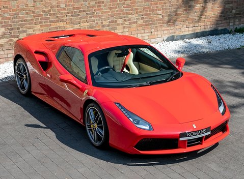 Ferrari 488 Spider 10