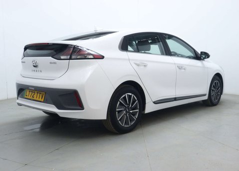 Hyundai IONIQ IONIQ Premium BEV 5dr 11