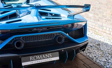 Lamborghini Aventador SVJ LP 770-4 Roadster 35