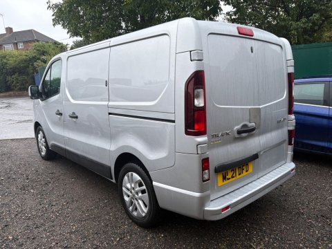 Renault Trafic SL28 SPORT ENERGY DCI 10