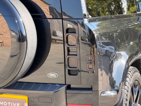 Land Rover Defender 3.0 Defender XS Edition D MHEV Auto 4WD 3dr 43