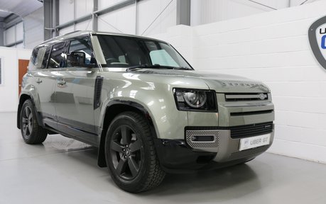 Land Rover Defender D300 X-dynamic HSE - Air Suspension and Electric Tow Bar 2