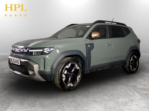 Dacia Duster 1.2 TCe MHEV EXTREME SUV 5dr Petrol Manual Euro 6 (s/s) (130 ps) Air Con - 3