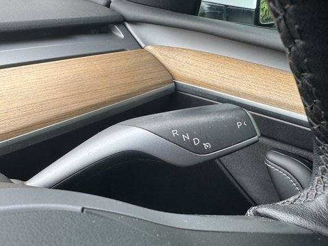 Tesla Model Y (Sold) (Dual Motor) Long Range SUV 5dr Electric Auto 4WDE (384 bhp) 17