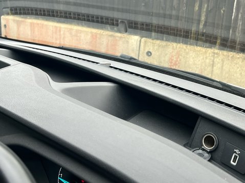 Ford Transit Custom 300 LIMITED P/V ECOBLUE 38