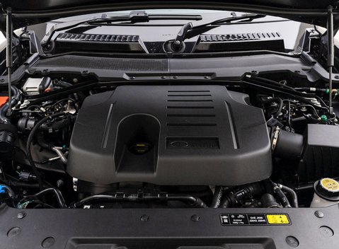 Land Rover Defender 110 P400 X 31