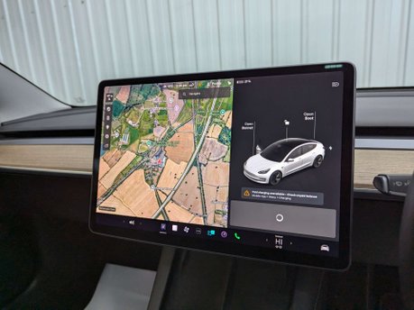 Tesla Model 3 Model 3 Long Range AWD 4WD 4dr 77