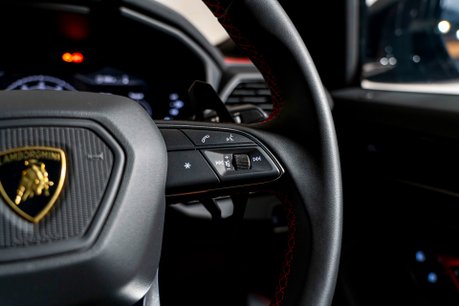 Lamborghini Urus V8 S. NOW SOLD. SIMILAR REQUIRED. PLEASE CALL 01903 254800. 38