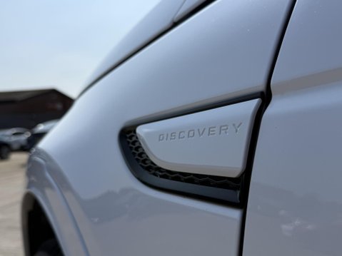 Land Rover Discovery Sport 1.5 P300e 12.2kWh Urban Edition SUV 5dr Petrol Plug-in Hybrid Auto 4WD Euro 52