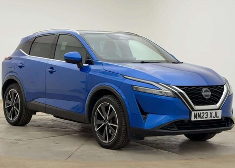 Nissan Qashqai DIG-T TEKNA MHEV 1