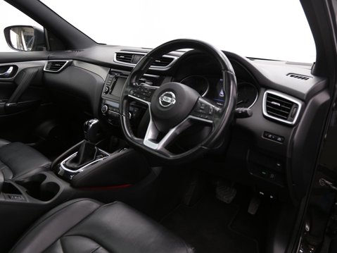 Nissan Qashqai 1.3 DIG-T Tekna+ DCT Auto Euro 6 (s/s) 5dr 21