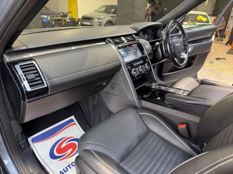 Land Rover Discovery 3.0 Discovery Luxury HSE TD6 Auto 4WD 5dr 78