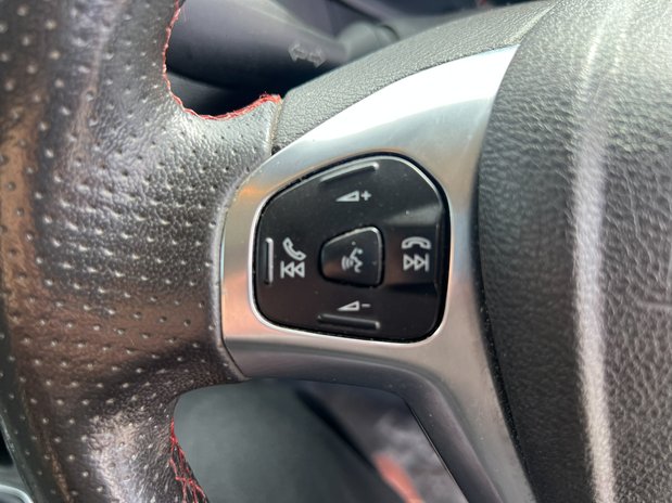 Ford Transit Courier SWB L1H1 Low Roof Sport Air Con Alloys Sensors Cam EURO 6 NO VAT 35