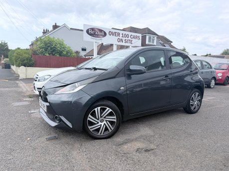 Toyota Aygo 1.0 VVT-I X-PLAY