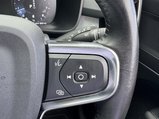 Volvo XC40 2.0 B4 MHEV Momentum Auto AWD Euro 6 (s/s) 5dr 26