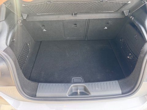 Mercedes-Benz A Class A 200 D AMG LINE PREMIUM 8