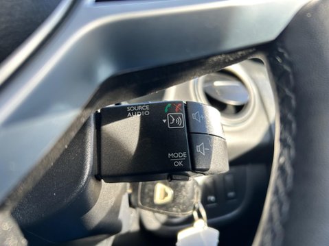 Dacia Sandero Stepway LAUREATE TCE 28