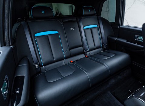 Rolls-Royce Cullinan Series II Black Badge 18