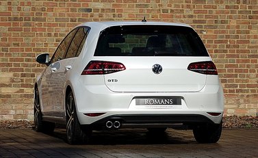 Volkswagen Golf GTD 2.0 TDi 3