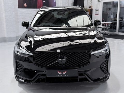 Volvo XC60 B5 ULTRA BLACK EDITION AWD 9