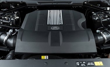 Land Rover Defender 110 V8 27