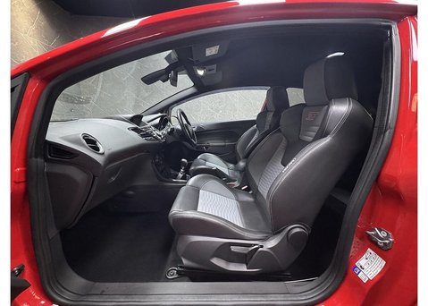 Ford Fiesta 1.6T EcoBoost ST-3 Hatchback 3dr Petrol Manual Euro 6 (182 ps) 48