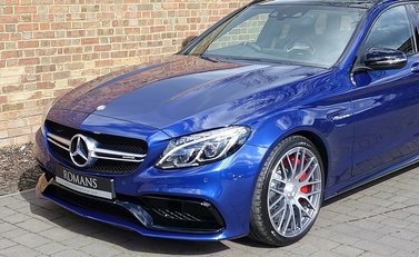 Mercedes-Benz C Class C63 S Estate 24