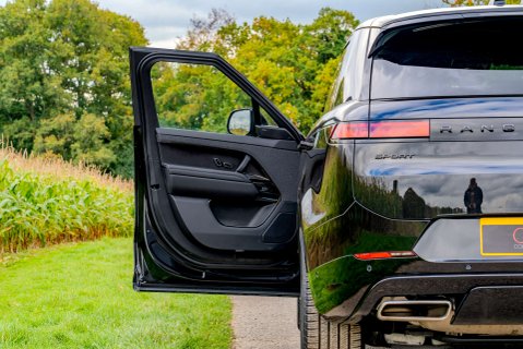 Land Rover Range Rover Sport P400 Dynamic SE 7