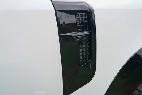 Land Rover Defender 3.0 D250 S - Full WideTrack Conversion 15