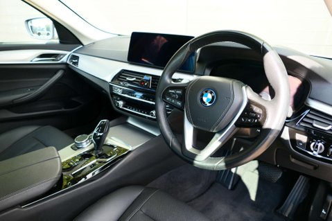BMW 5 Series 2.0 530e xDrive SE Auto 4WD 4dr 5